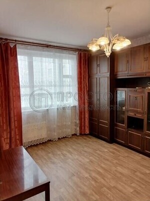 Продам трехкомнатную (3-комн.) квартиру, Профсоюзная ул, 128, Москва г