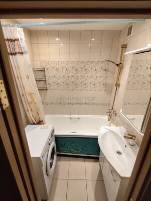 Продам трехкомнатную (3-комн.) квартиру, Алтуфьевское ш, 95Б, Москва г