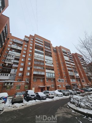 Продам трехкомнатную (3-комн.) квартиру, Бутлерова ул, 13, Санкт-Петербург г