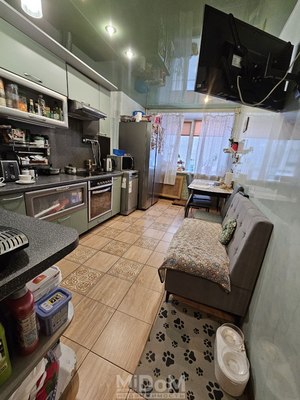 Продам трехкомнатную (3-комн.) квартиру, Бутлерова ул, 13, Санкт-Петербург г