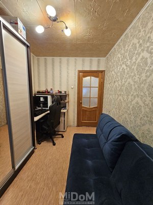 Продам трехкомнатную (3-комн.) квартиру, Бутлерова ул, 13, Санкт-Петербург г