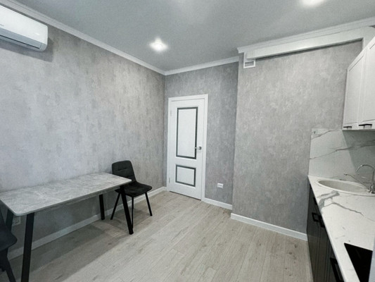 Продам однокомнатную (1-комн.) квартиру, им. Мурата Ахеджака ул, 12к3, Краснодар г