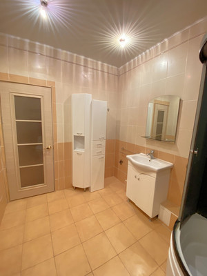 Продам двухкомнатную (2-комн.) квартиру, Победы ул, 23, Усть-Качка с