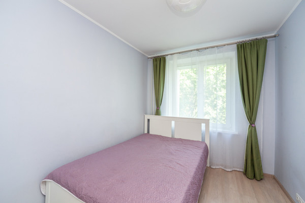 Сдам трехкомнатную (3-комн.) квартиру, Кленовый б-р, 10к1, Москва г