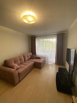 Сдам трехкомнатную (3-комн.) квартиру, Кленовый б-р, 10к1, Москва г
