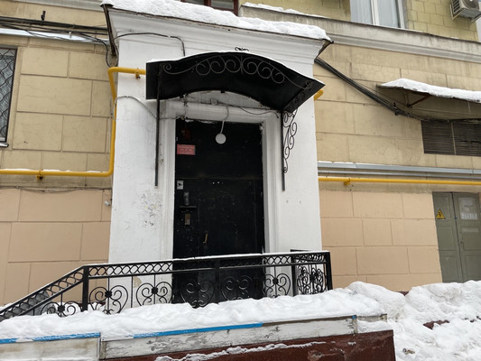 Продам трехкомнатную (3-комн.) квартиру, Трофимова ул, 35к20, Москва г