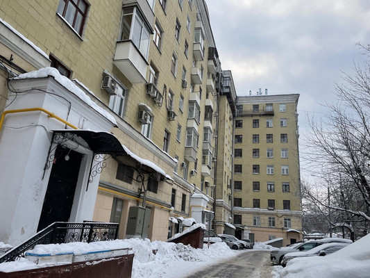 Продам трехкомнатную (3-комн.) квартиру, Трофимова ул, 35к20, Москва г