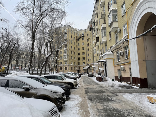 Продам трехкомнатную (3-комн.) квартиру, Трофимова ул, 35к20, Москва г