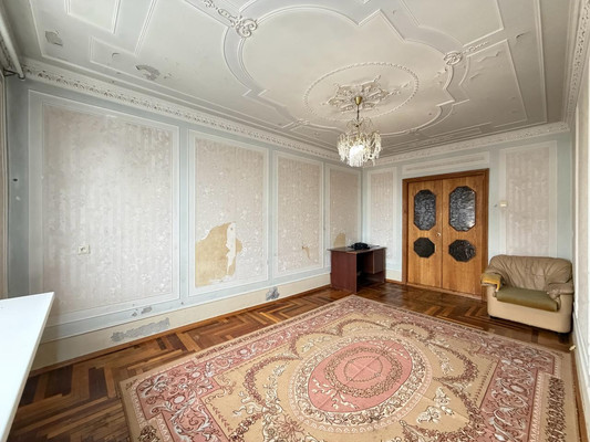 Продам трехкомнатную (3-комн.) квартиру, Шогенцукова пр-кт, 34, Нальчик г