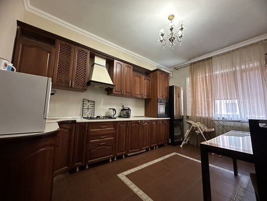 Сдам двухкомнатную (2-комн.) квартиру, Пушкина ул, 41, Нальчик г