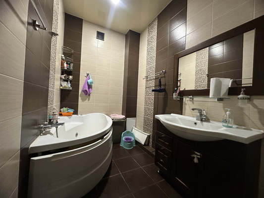 Сдам двухкомнатную (2-комн.) квартиру, Пушкина ул, 41, Нальчик г