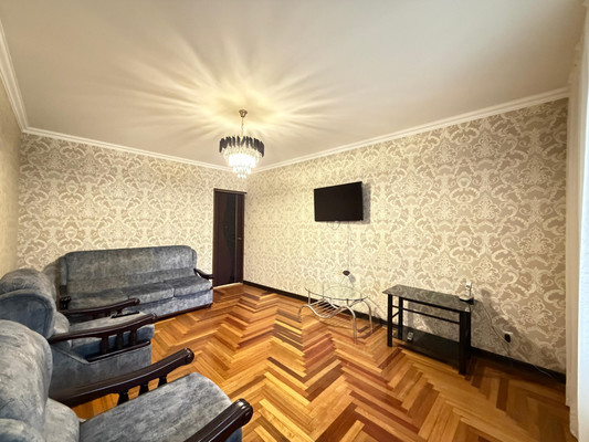 Сдам двухкомнатную (2-комн.) квартиру, 2-й Таманской Дивизии ул, 63, Вольный Аул кп