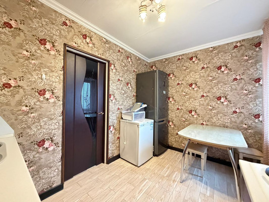 Сдам двухкомнатную (2-комн.) квартиру, 2-й Таманской Дивизии ул, 63, Вольный Аул кп