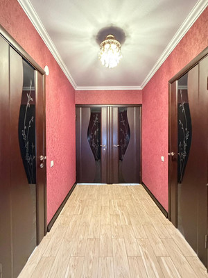 Сдам двухкомнатную (2-комн.) квартиру, 2-й Таманской Дивизии ул, 63, Вольный Аул кп