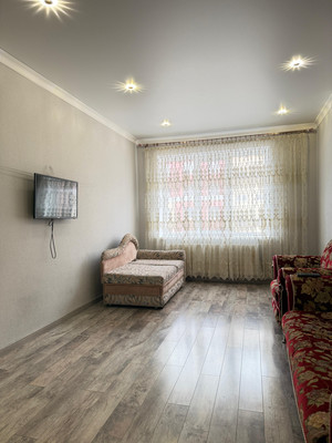 Сдам однокомнатную (1-комн.) квартиру, Профсоюзная ул, 226, Вольный Аул кп