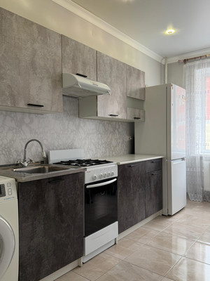 Сдам однокомнатную (1-комн.) квартиру, Профсоюзная ул, 226, Вольный Аул кп