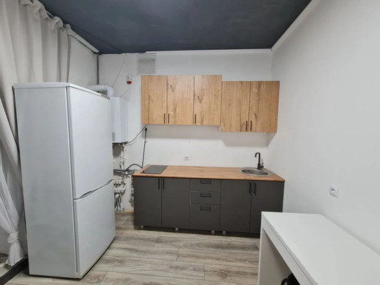 Продам однокомнатную (1-комн.) квартиру, Перспективная ул, 2А, Рыбное г