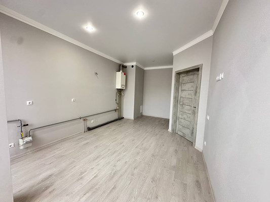 Продам трехкомнатную (3-комн.) квартиру, Эльбрусская ул, 19кб, Нальчик г