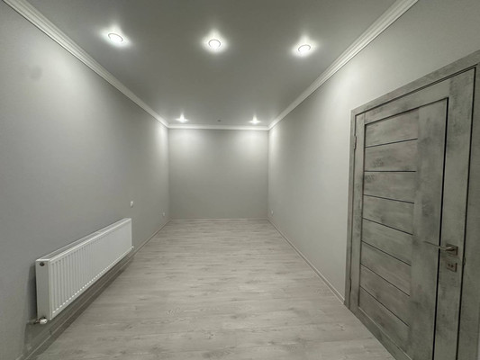 Продам трехкомнатную (3-комн.) квартиру, Эльбрусская ул, 19кб, Нальчик г