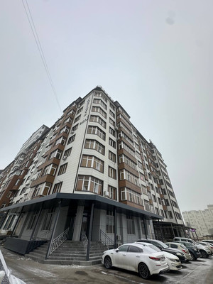 Продам трехкомнатную (3-комн.) квартиру, Эльбрусская ул, 19кб, Нальчик г