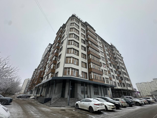 Продам трехкомнатную (3-комн.) квартиру, Эльбрусская ул, 19кб, Нальчик г