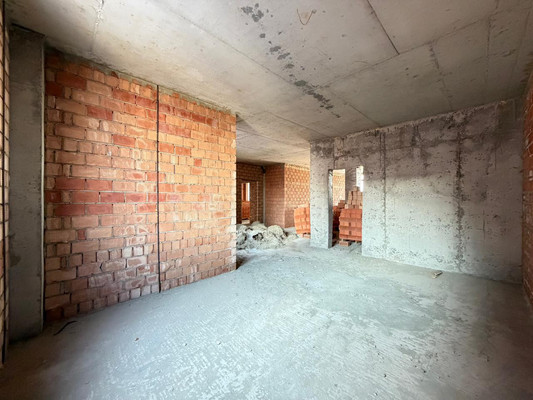 Продам трехкомнатную (3-комн.) квартиру, Байсултанова ул, 28, Нальчик г