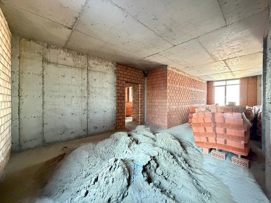 Продам трехкомнатную (3-комн.) квартиру, Байсултанова ул, 28, Нальчик г