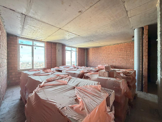 Продам трехкомнатную (3-комн.) квартиру, Байсултанова ул, 28, Нальчик г