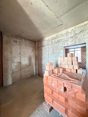 Продам трехкомнатную (3-комн.) квартиру, Байсултанова ул, 28, Нальчик г