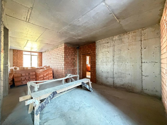 Продам трехкомнатную (3-комн.) квартиру, Байсултанова ул, 28, Нальчик г