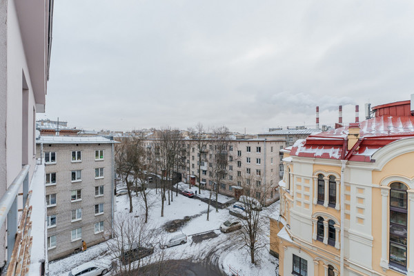 Продам двухкомнатную (2-комн.) квартиру, Карташихина ул, 5, Санкт-Петербург г