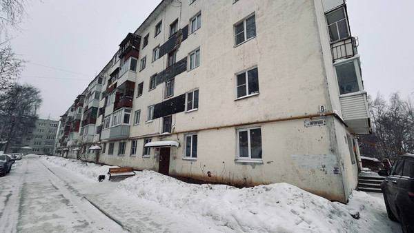 Продам двухкомнатную (2-комн.) квартиру, Кирпичная ул, 8, Йошкар-Ола г