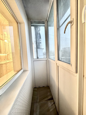 Продам трехкомнатную (3-комн.) квартиру, Шоссе Нефтяников ул, 67, Краснодар г