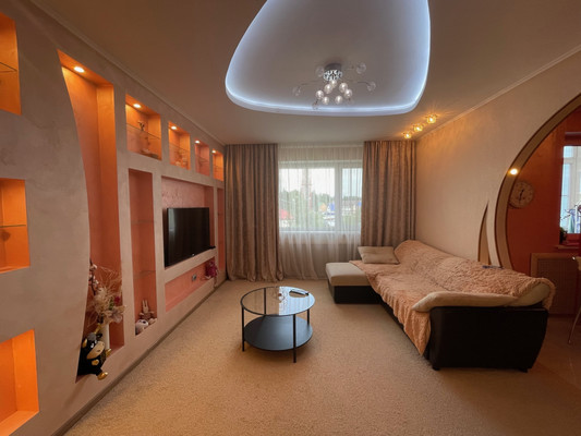 Продам двухкомнатную (2-комн.) квартиру, Дзержинского ул, 39а, Ханты-Мансийск г