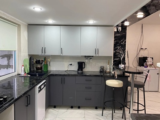 Продам двухкомнатную (2-комн.) квартиру, Федосеева ул, 54, Тихорецк г