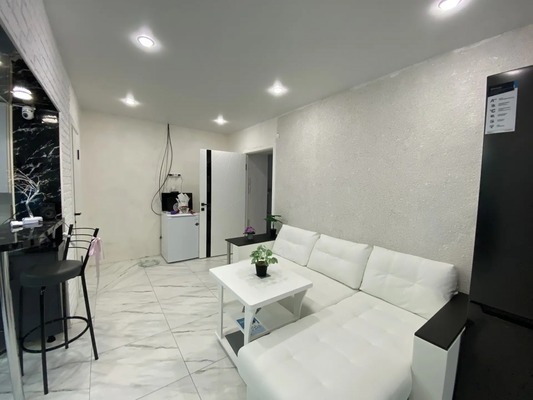 Продам двухкомнатную (2-комн.) квартиру, Федосеева ул, 54, Тихорецк г