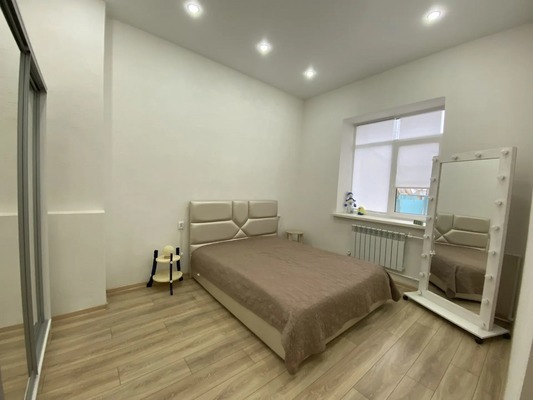 Продам двухкомнатную (2-комн.) квартиру, Федосеева ул, 54, Тихорецк г