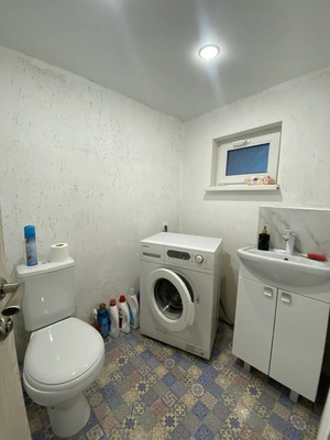 Продам двухкомнатную (2-комн.) квартиру, Федосеева ул, 54, Тихорецк г