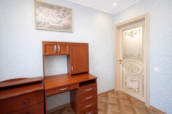 Продам трехкомнатную (3-комн.) квартиру, Верхние Поля ул, 33к1, Москва г