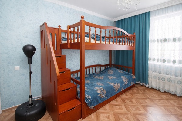 Продам трехкомнатную (3-комн.) квартиру, Верхние Поля ул, 33к1, Москва г