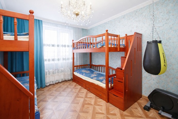 Продам трехкомнатную (3-комн.) квартиру, Верхние Поля ул, 33к1, Москва г