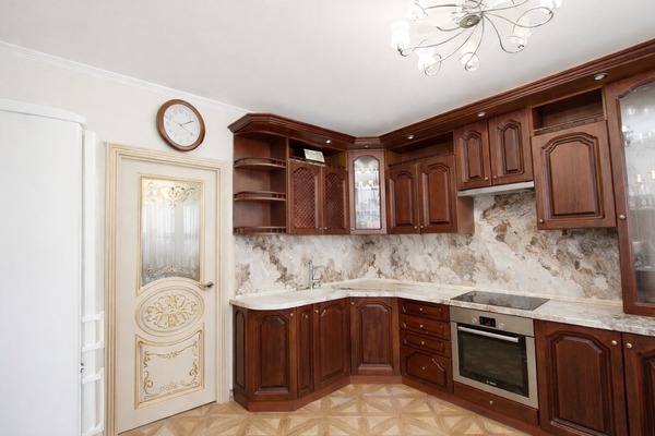 Продам трехкомнатную (3-комн.) квартиру, Верхние Поля ул, 33к1, Москва г