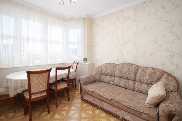 Продам трехкомнатную (3-комн.) квартиру, Верхние Поля ул, 33к1, Москва г