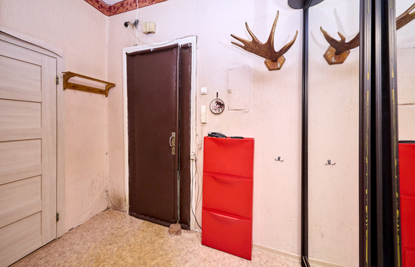 Продам однокомнатную (1-комн.) квартиру, Ленинградская ул, 1А, Пушкин г