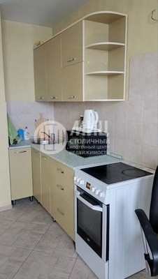 Продам однокомнатную (1-комн.) квартиру, Космонавтов б-р, 13, Красногорск г