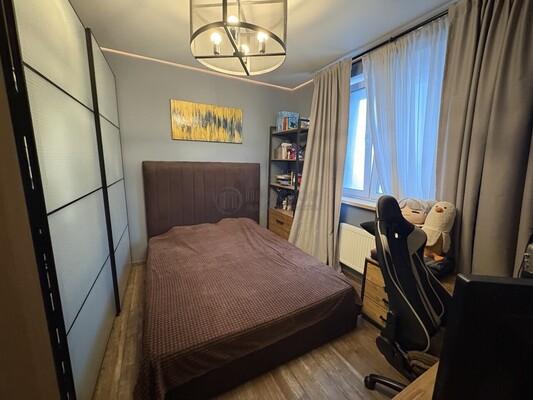 Продам двухкомнатную (2-комн.) квартиру, Рябиновая ул, 3к4, Москва г