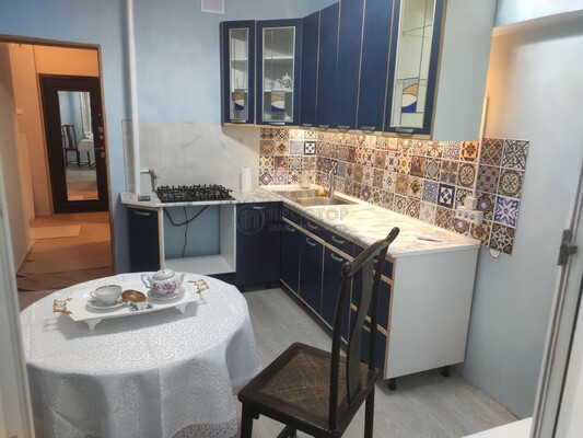 Продам однокомнатную (1-комн.) квартиру, Маршала Бирюзова ул, 40, Москва г