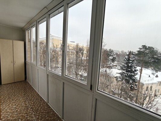 Продам однокомнатную (1-комн.) квартиру, Маршала Бирюзова ул, 40, Москва г