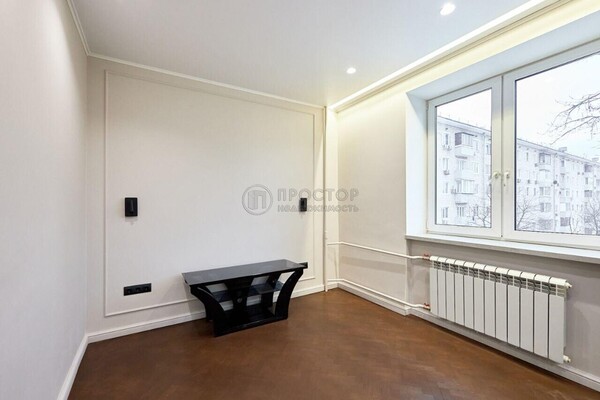 Продам многокомнатную квартиру, Каширское ш, 9к1, Москва г