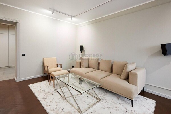 Продам многокомнатную квартиру, Каширское ш, 9к1, Москва г